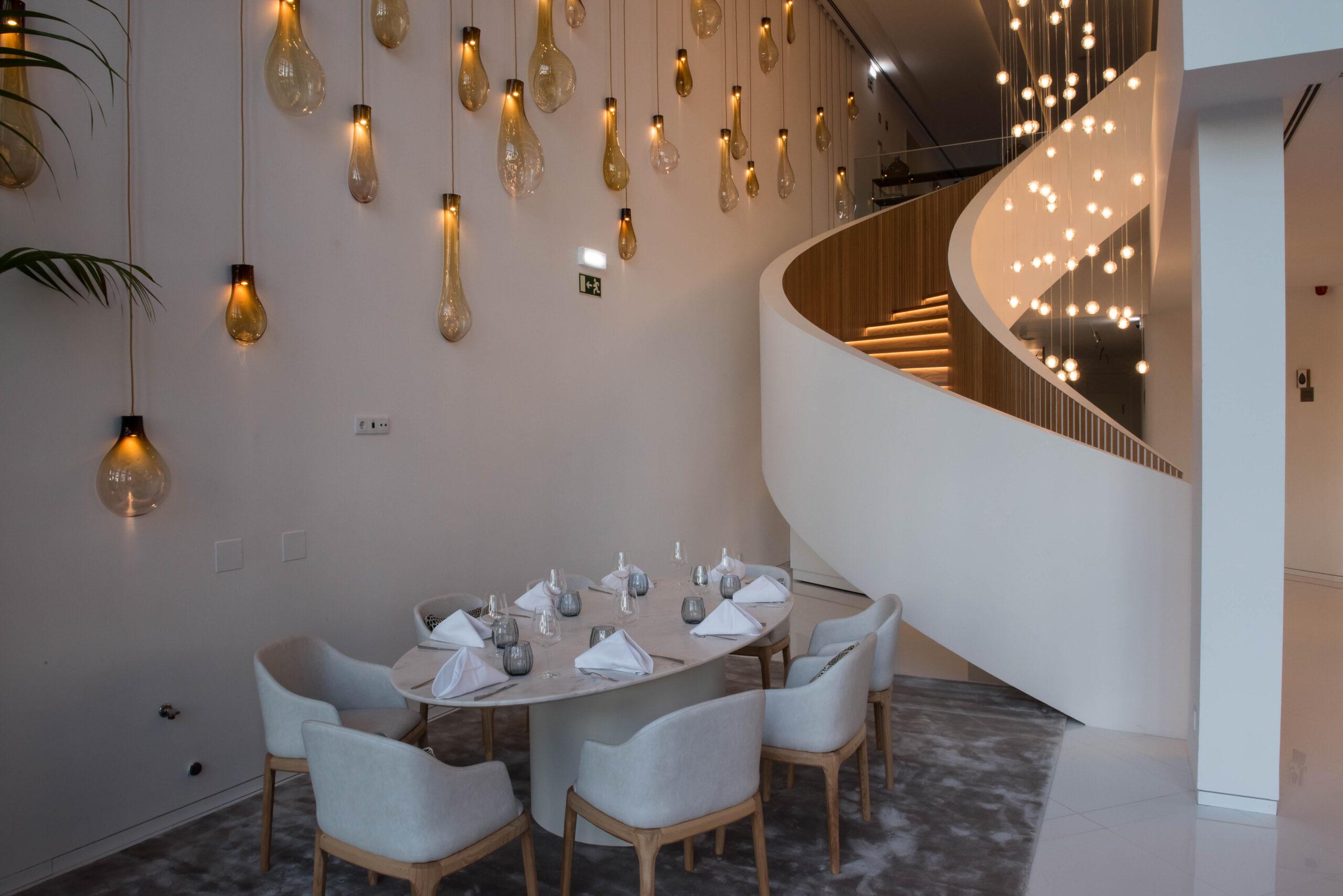 InPar restaurant dining room at PGA Aroeira Lisboa
