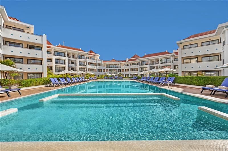 Pool courtyard at the As Cascatas apartments